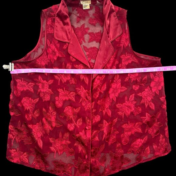 Secret Treasures Red Sheer Lace Vest - Picture 7 of 7